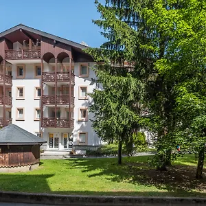 Appart hôtel Résidence Pierre&vacances La Rivière ***